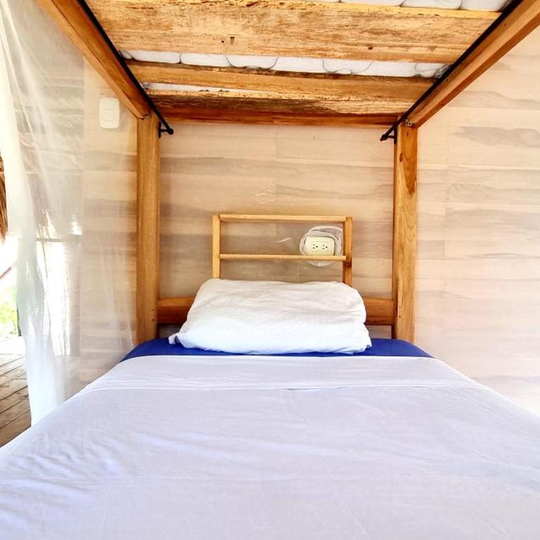 Encanto Hostel - Cama en habitación compartida de 8 camas - 3