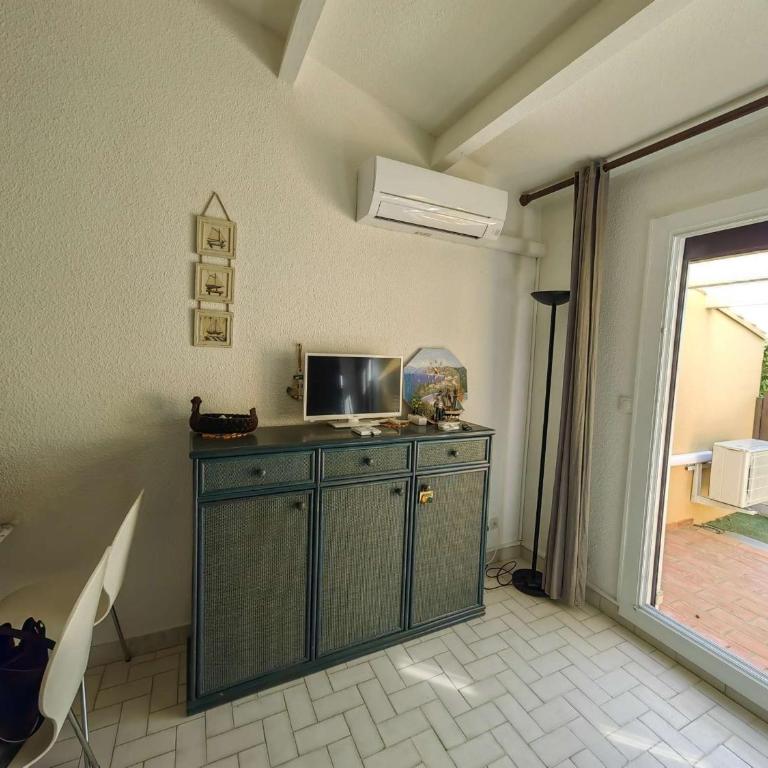 Studio alcôve 4 pers, parking, clim à 20m de la plage - FR-1-607-184 - Apartment - 6