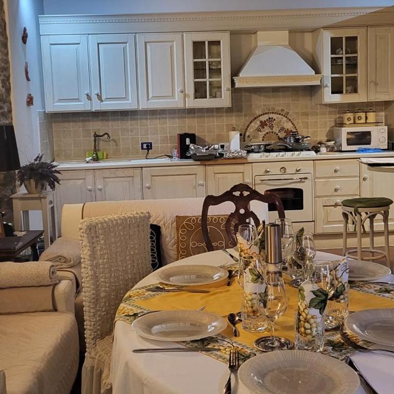 The Small Castle - Two-Bedroom House - 7