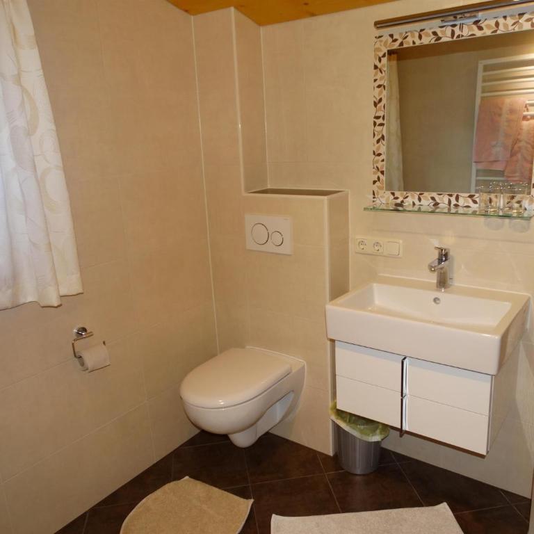 Bauernhof Sinnersberg - Apartment mit 2 Schlafzimmern und Dusche - 15