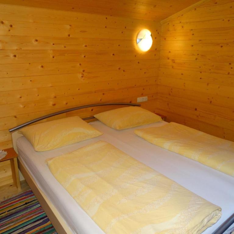 Bauernhof Sinnersberg - Apartment mit 2 Schlafzimmern und Dusche - 17