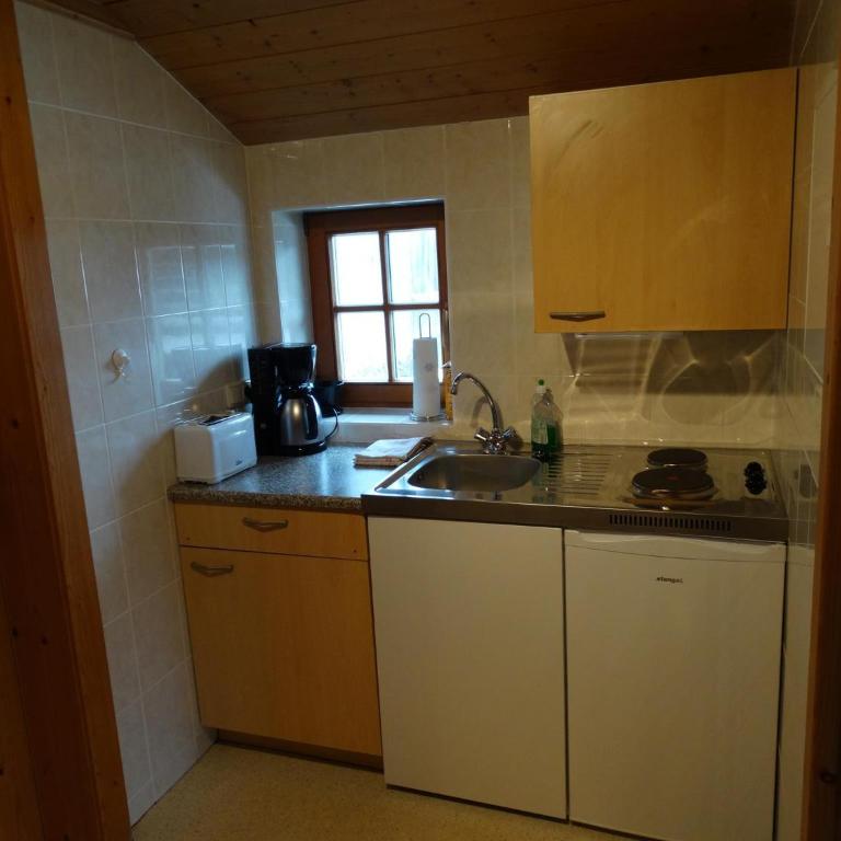 Bauernhof Sinnersberg - Apartment mit 2 Schlafzimmern und Dusche - 13