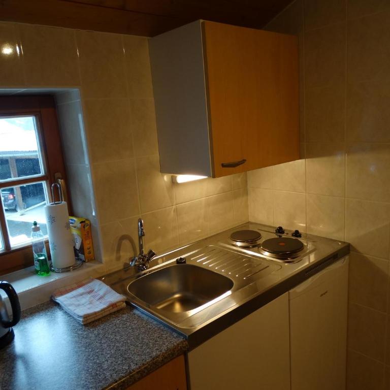 Bauernhof Sinnersberg - Apartment mit 2 Schlafzimmern und Dusche - 11