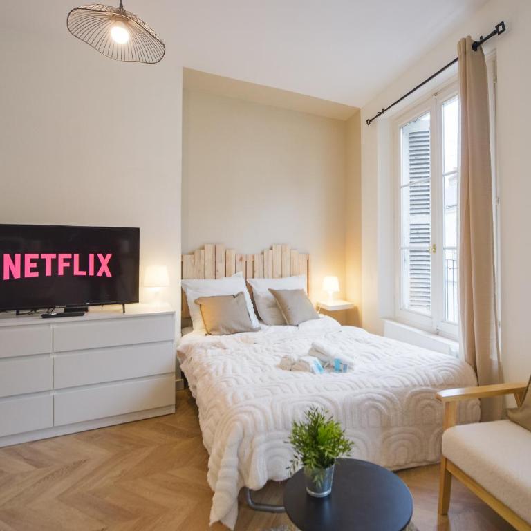 Le Clocher - Quai De La Loire - Netflix - One-Bedroom Apartment - 1