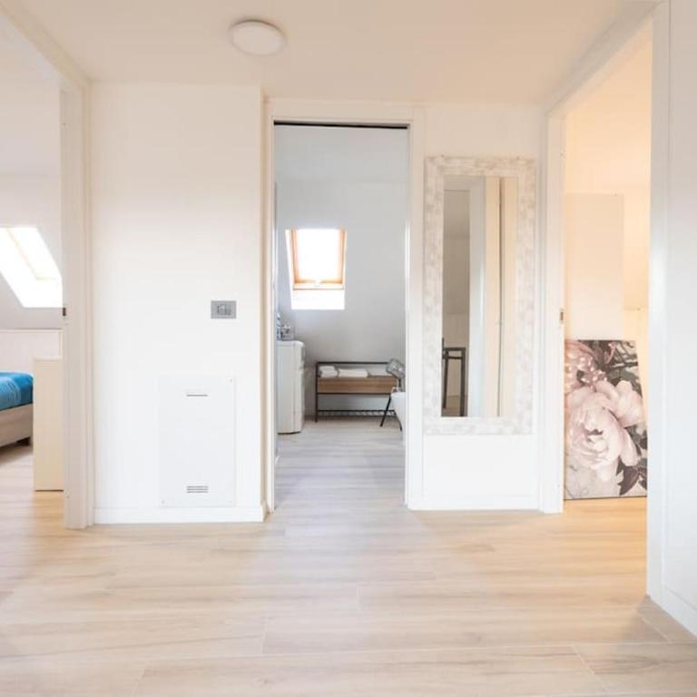 Motor Valley PentHouse - B&B Al Caminetto - Appartamento con 2 Camere da Letto - 10