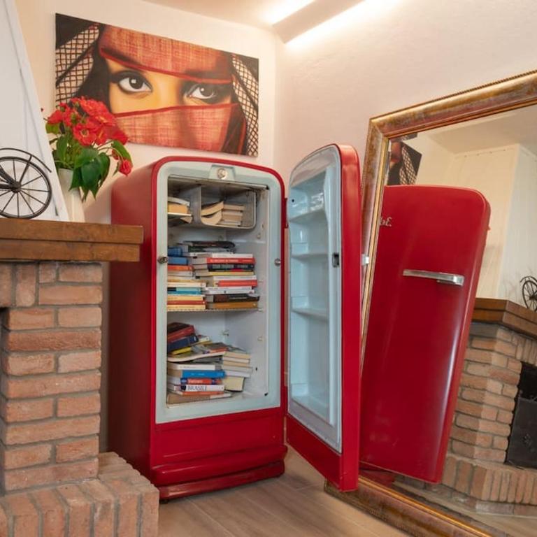 Motor Valley PentHouse - B&B Al Caminetto - Appartamento con 2 Camere da Letto - 6