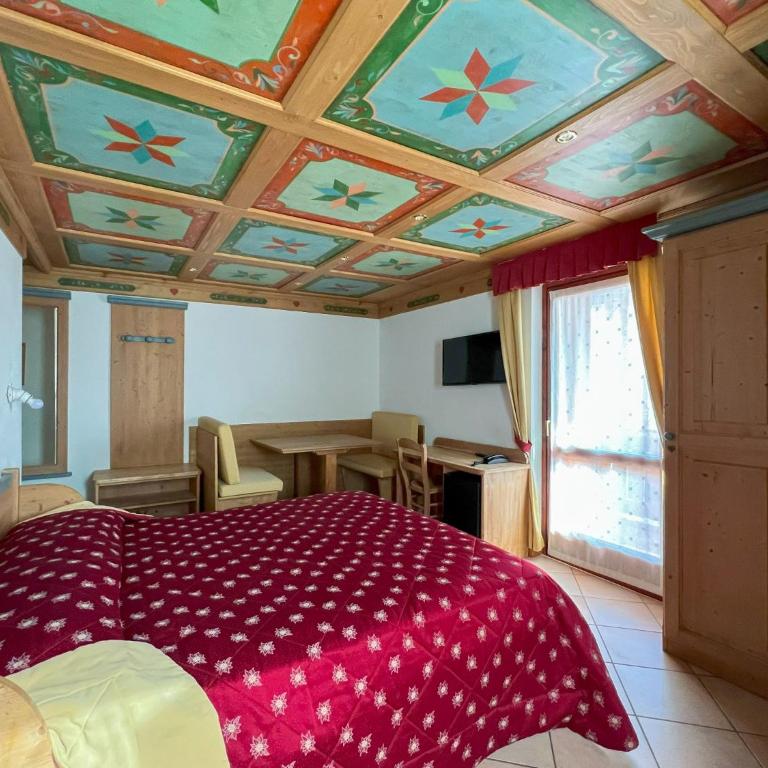 Hotel Residence Dahu - Suite Familiare con Balcone - 4