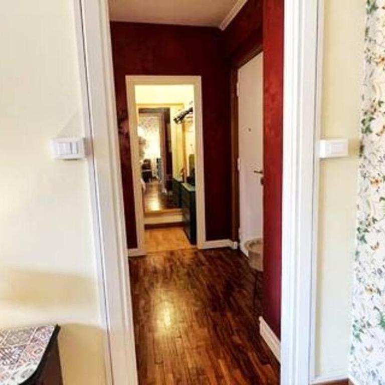 129 Gallery’s Studio @ Vatican - One-Bedroom Apartment - 13