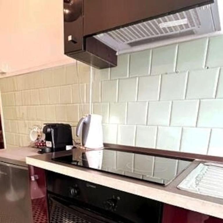 129 Gallery’s Studio @ Vatican - One-Bedroom Apartment - 20