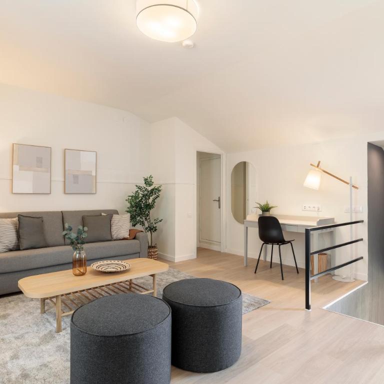 Apartments Sata Sagrada Familia Area - Duplex Apartment with Terrace (5 Adults) - 8