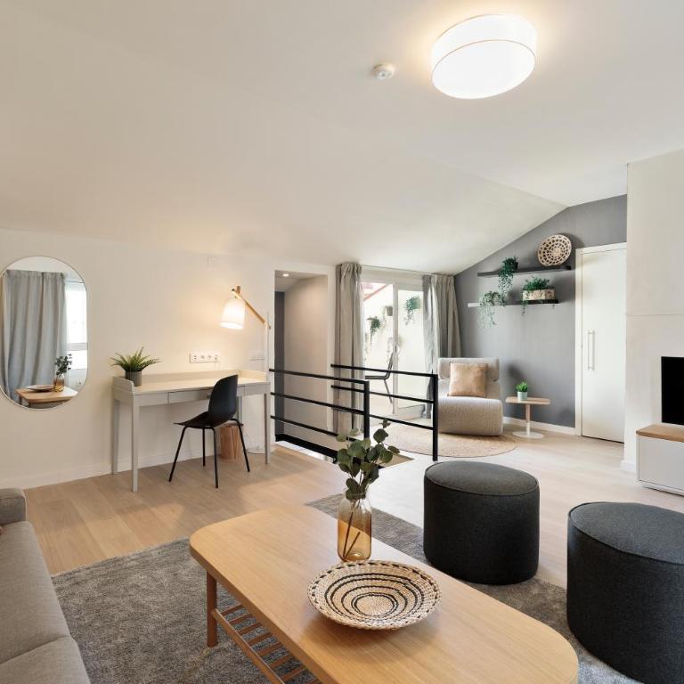Apartments Sata Sagrada Familia Area - Duplex Apartment with Terrace (5 Adults) - 4