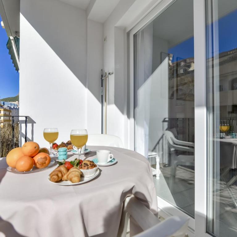 AT354 Eurosol III - Apartment with Balcony - 2