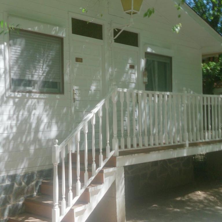 Bungalows & Albergue La Playa - Two-Bedroom Bungalow (1-8 Adults) - 8