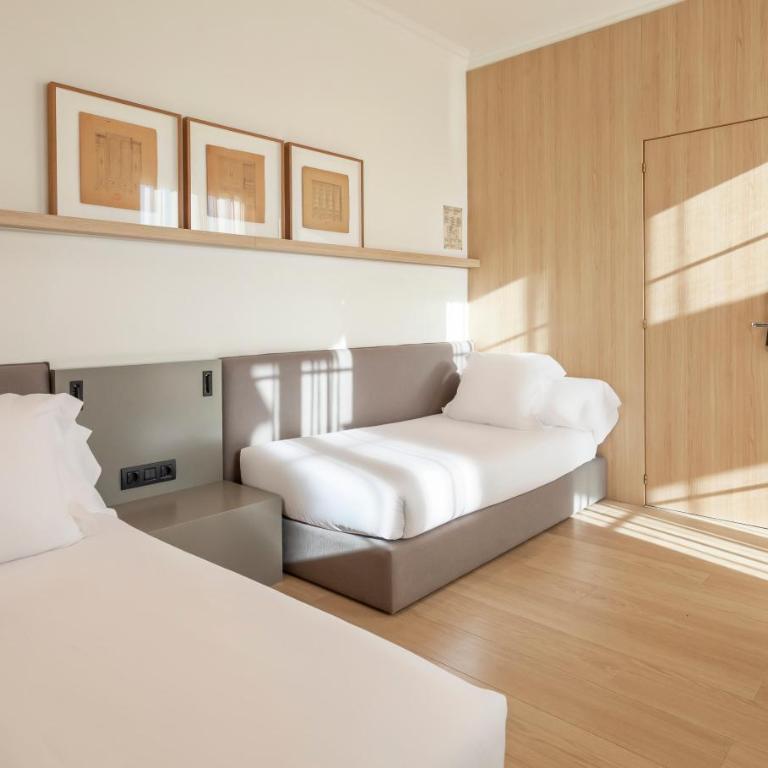 Hotel Astoria - Family Room with Terrace - 5