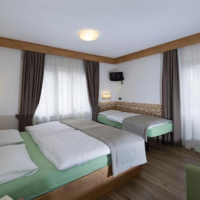 Hotel Aida - Camera Quadrupla Comfort - 2