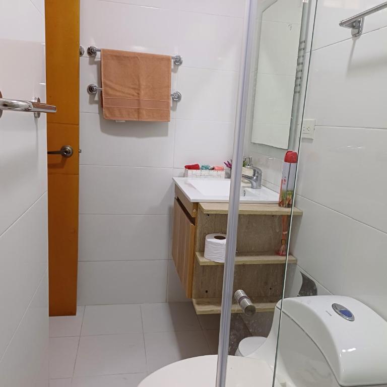 Casa Bellavista Barranquilla - Habitación Doble con baño privado - 7