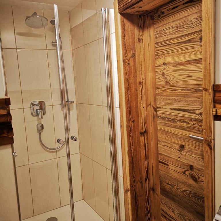 Gasthaus Auwirt - Doppelzimmer - 9