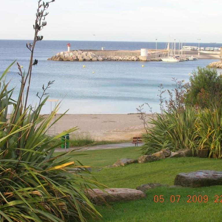 Vue mer - Maison de village - Gîte T3 Plage 50 m - Two-Bedroom House - 19
