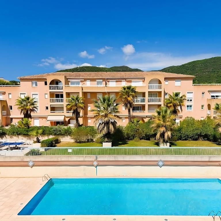 Appartement Résidence Santa Barbara avec Piscine et à 750m de la Plage - Apartment with Mountain View - 21