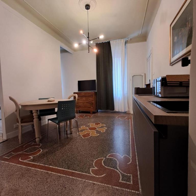 ROCK&WHITE - Appartamento con 2 Camere da Letto - 18