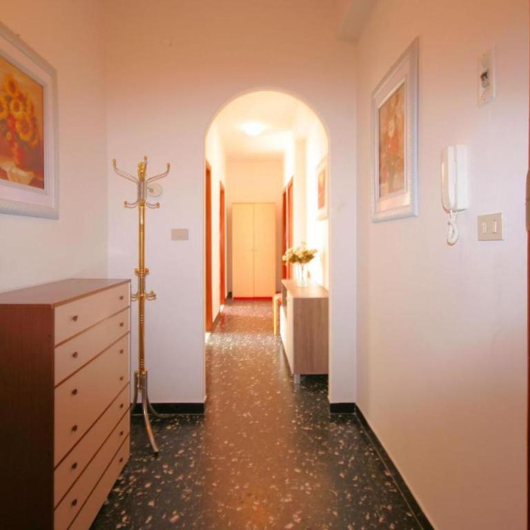 Aurelia 158 - Appartamento con 2 Camere da Letto - 4