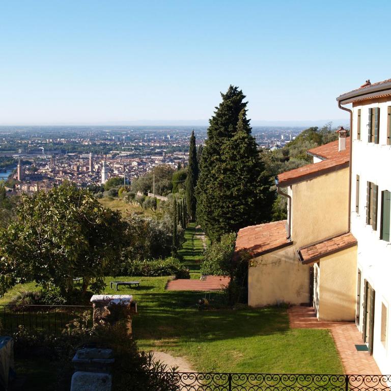 Collina di Verona Borgo San Mattia - Camera Superior Matrimoniale/Doppia con Letti Singoli - 1
