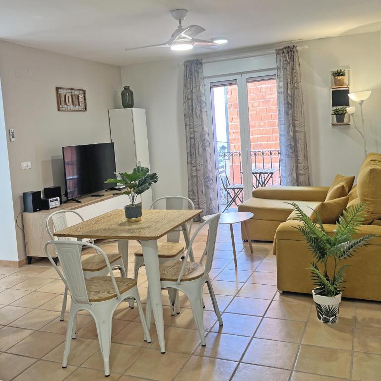 Puro Centro. 500m del mar. A/C - Two-Bedroom Apartment - 1