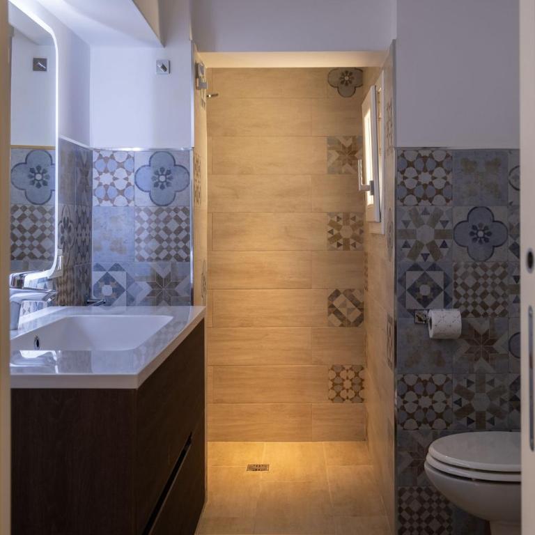 URBAN HOME - Appartamento con 1 Camera da Letto - 23
