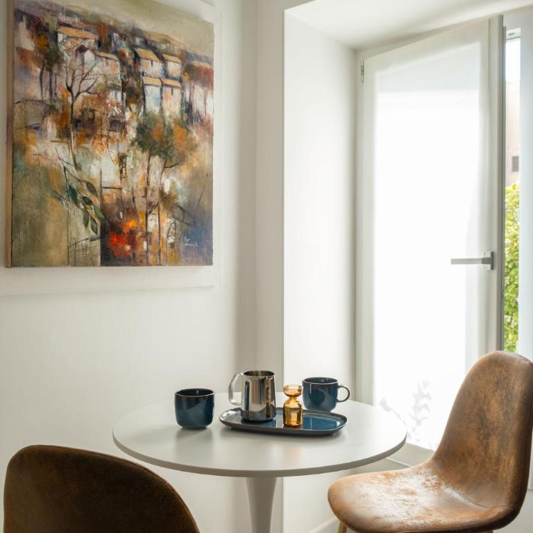URBAN HOME - Appartamento con 1 Camera da Letto - 2