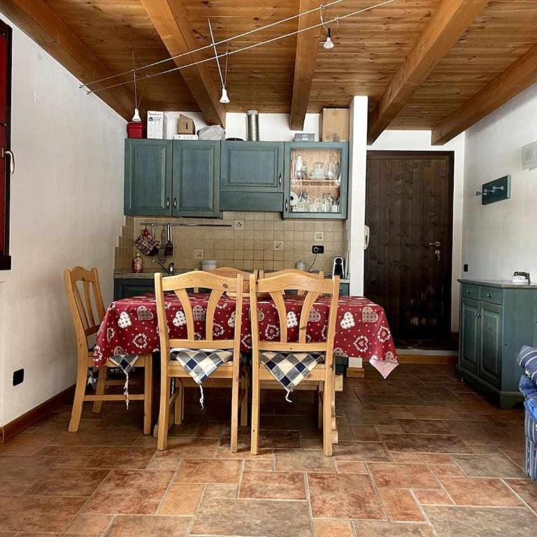 La Finestra sui Monti - Appartamento con 2 Camere da Letto - 8