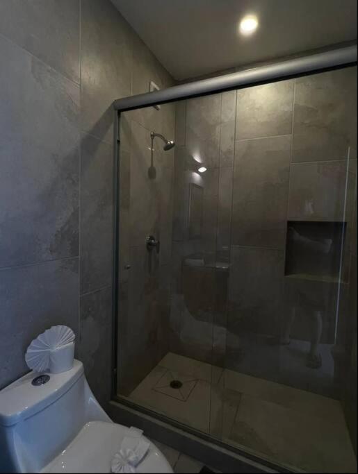 Fast WIFI/5 min beach/Private Parking - Apartamento de 1 dormitorio - 17