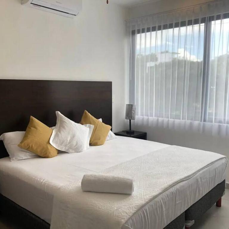 Fast WIFI/5 min beach/Private Parking - Apartamento de 1 dormitorio - 20