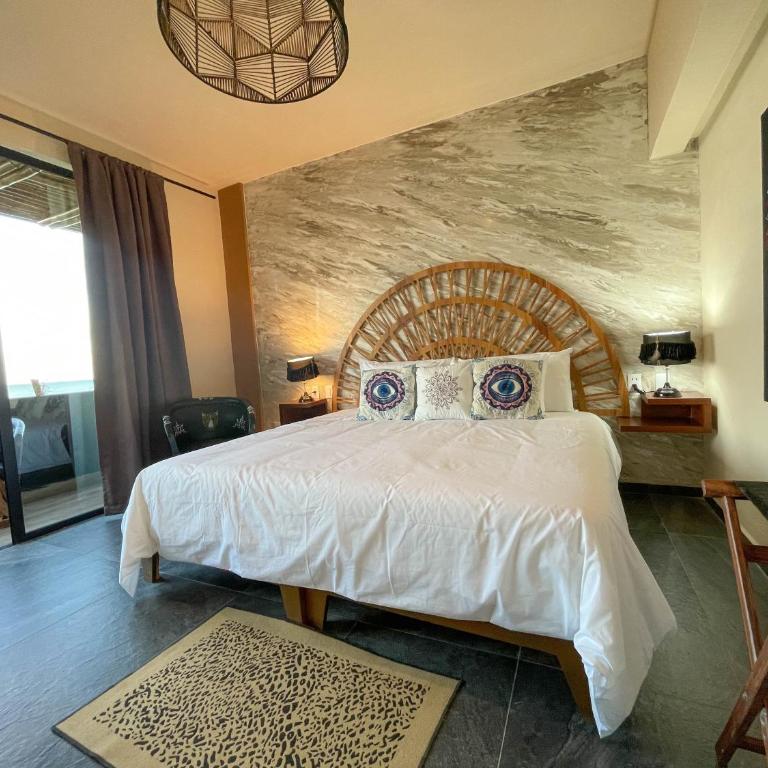 Akuazul Resorts Adults Only - Deluxe Double Room with Balcony and Sea View - 1