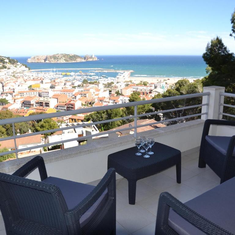 Amplio apartamento con piscina comunitaria en L'Estartit, España - ES-323-9 - Apartment - 4
