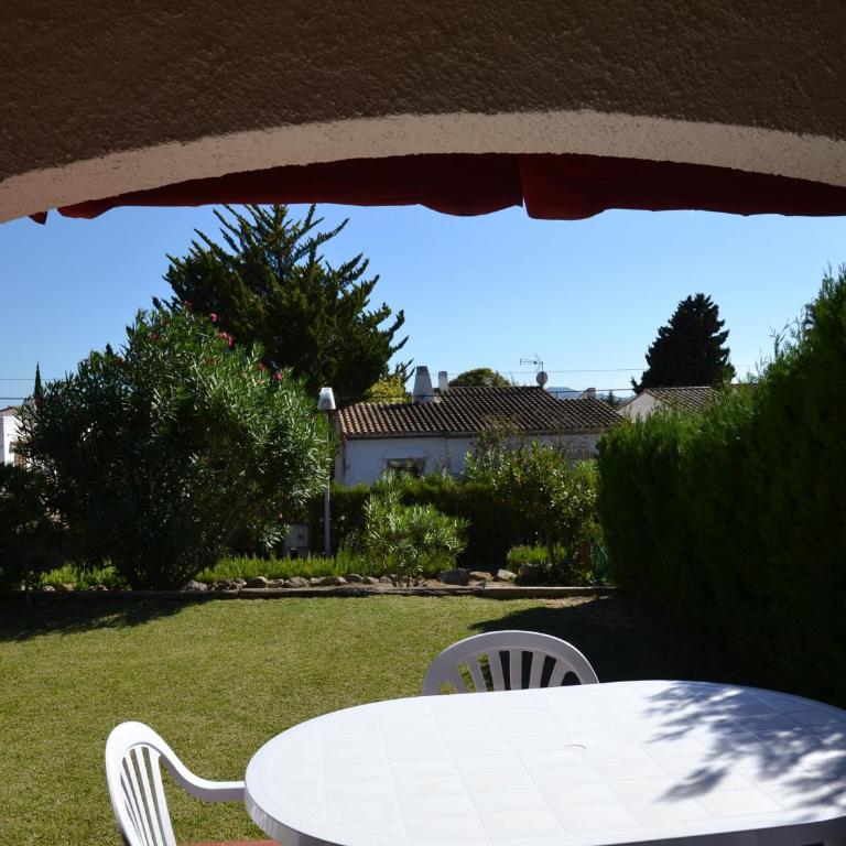 Casa con Jardín, Piscina y Terraza a 3 km de la Playa de L'Estartit - ES-323-1 - Vacation Home - 8
