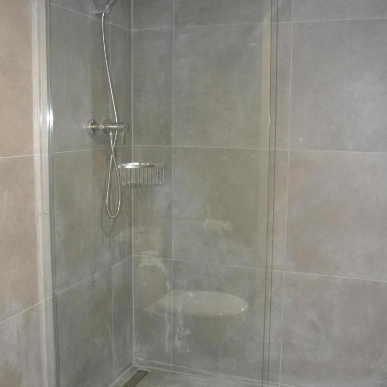 Apartamento de 2 habitaciones en L'Estartit con piscina y aire acondicionado - ES-323-13 - Apartment - 17