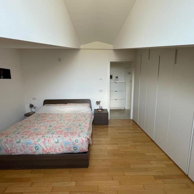 Elia Loft - One-Bedroom Apartment - 20