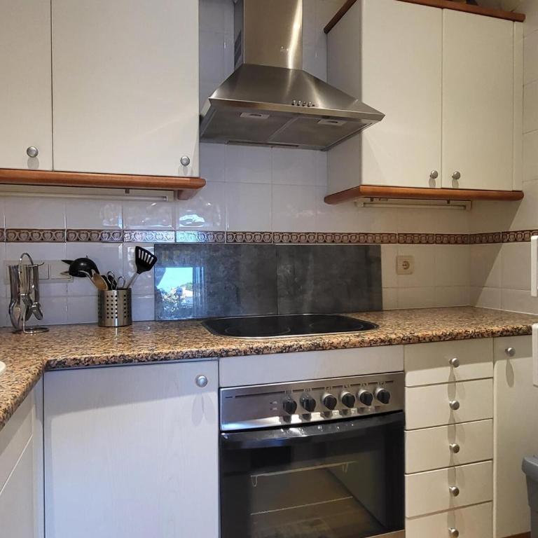 Apartamento en planta baja con piscina, a 600m de playa y centro en L'Estartit - ES-323-39 - Apartment - 16