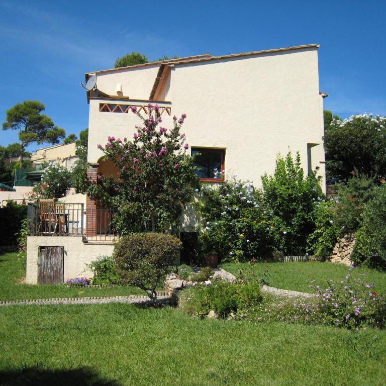 Casa catalana relajante, se admiten mascotas, cerca de L'Estartit - ES-323-74 - Vacation Home - 2