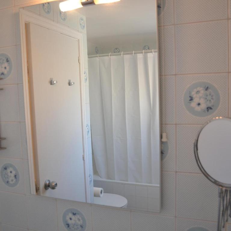 Apartamento con Terraza y Piscina, Centro de L'Estartit - ES-323-47 - Apartment - 21