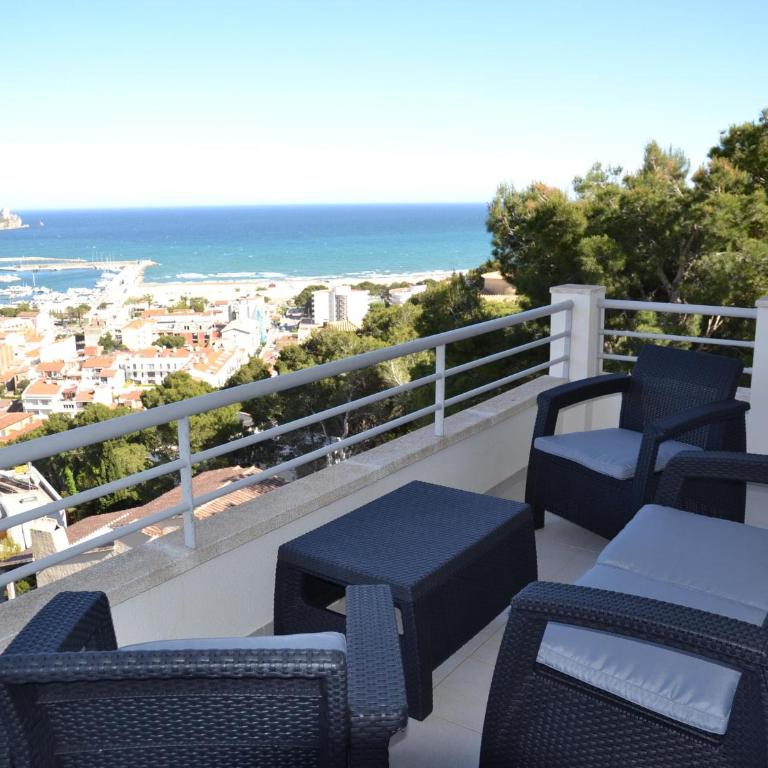 Amplio Apartamento 4 Dormitorios con Vista al Mar - ES-323-59 - Apartment - 4
