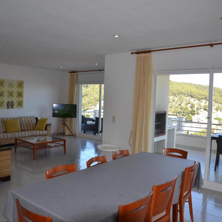 Amplio Apartamento 4 Dormitorios con Vista al Mar - ES-323-59 - Apartment - 12
