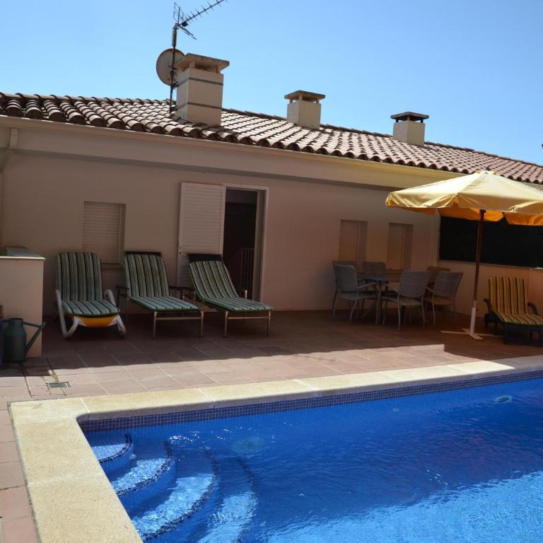 Casa de lujo con piscina privada en L'Estartit, España - ES-323-70 - Vacation Home - 2