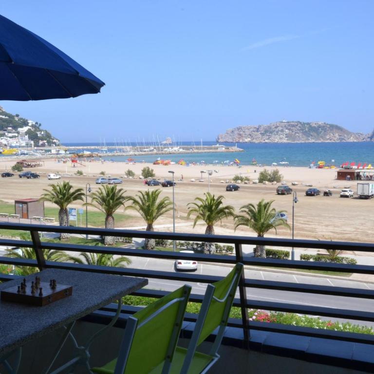 Apartamento playa L'Estartit - Mascotas permitidas, Aparcamiento privado - ES-323-75 - Apartment - 1