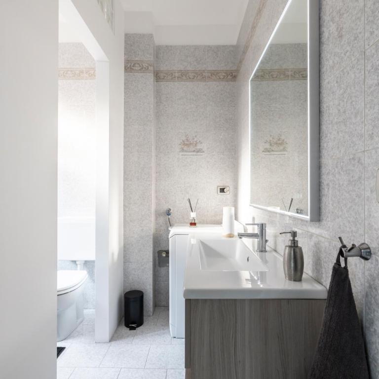 Tra Porta Susa e Piazza Statuto -Cortile Interno- - One-Bedroom Apartment - 6