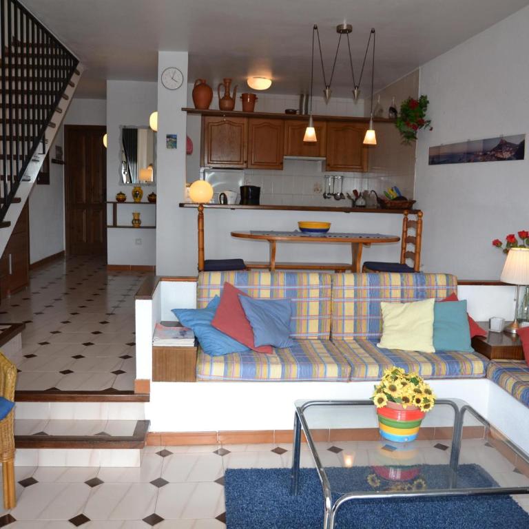 Casa Familiar con Jardín Privado y Piscina, Cerca de la Playa - L'Estartit - ES-323-82 - Vacation Home - 7