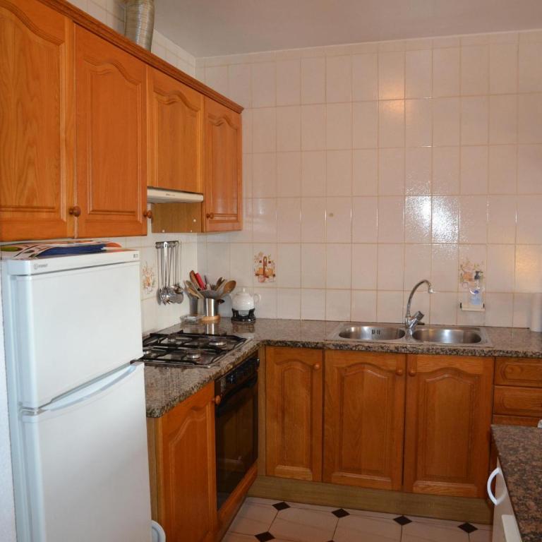 Casa Familiar con Jardín Privado y Piscina, Cerca de la Playa - L'Estartit - ES-323-82 - Vacation Home - 13