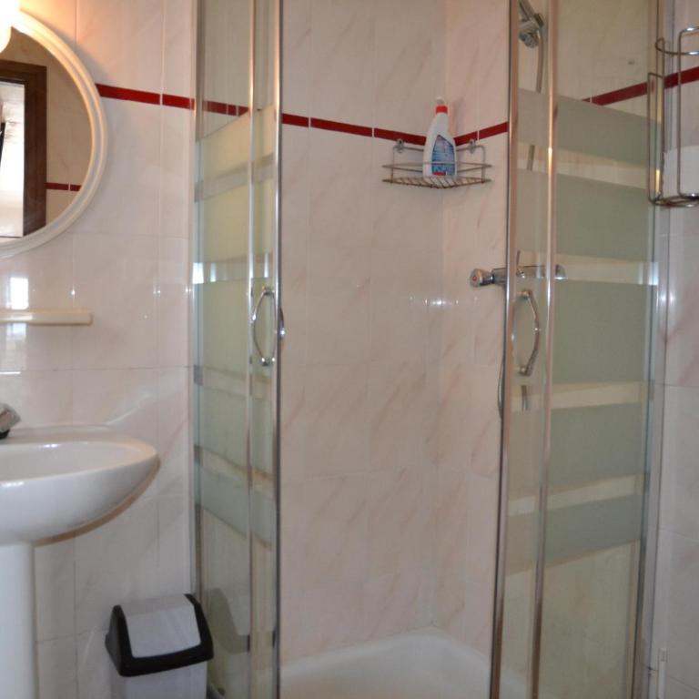 Casa Familiar con Jardín Privado y Piscina, Cerca de la Playa - L'Estartit - ES-323-82 - Vacation Home - 16