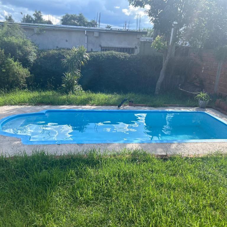 Casa con pileta para 6 personas , garage para 4 autos, zona Grand BOurd - Casa de 2 dormitorios - 5