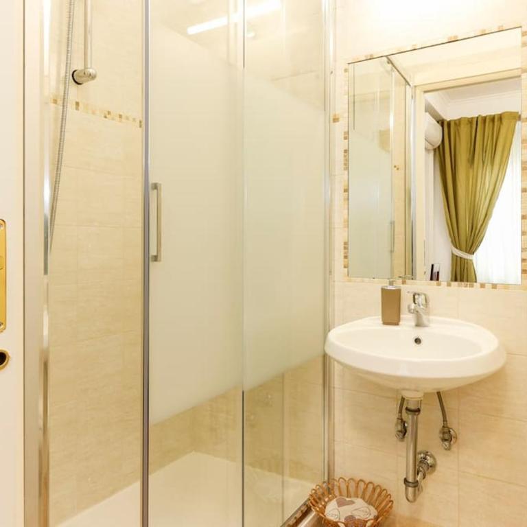 Delizioso apartment Porta Metronia Roma - Appartamento con 2 Camere da Letto - 17